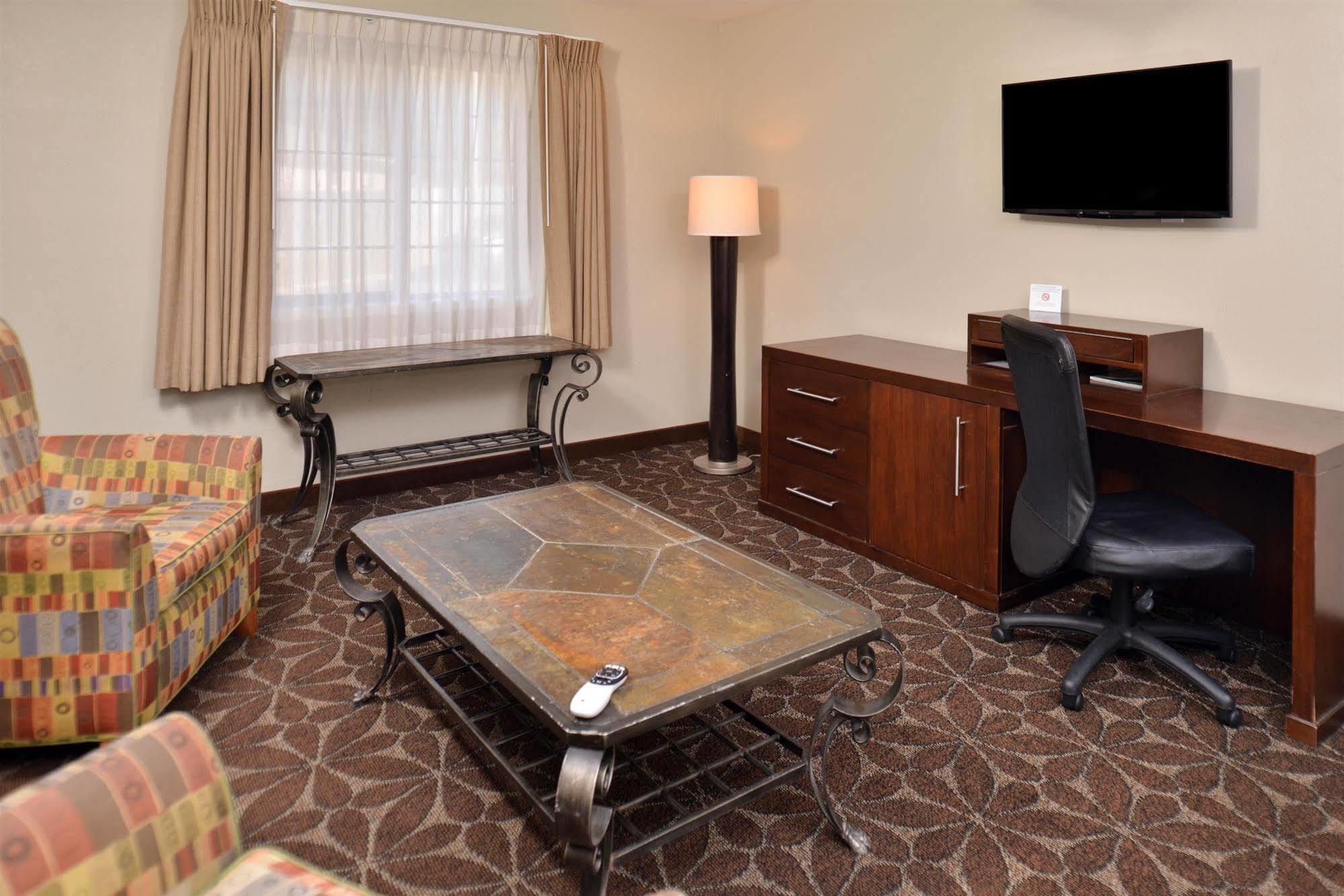 America'S Best Value Inn - Memphis Airport Екстериор снимка