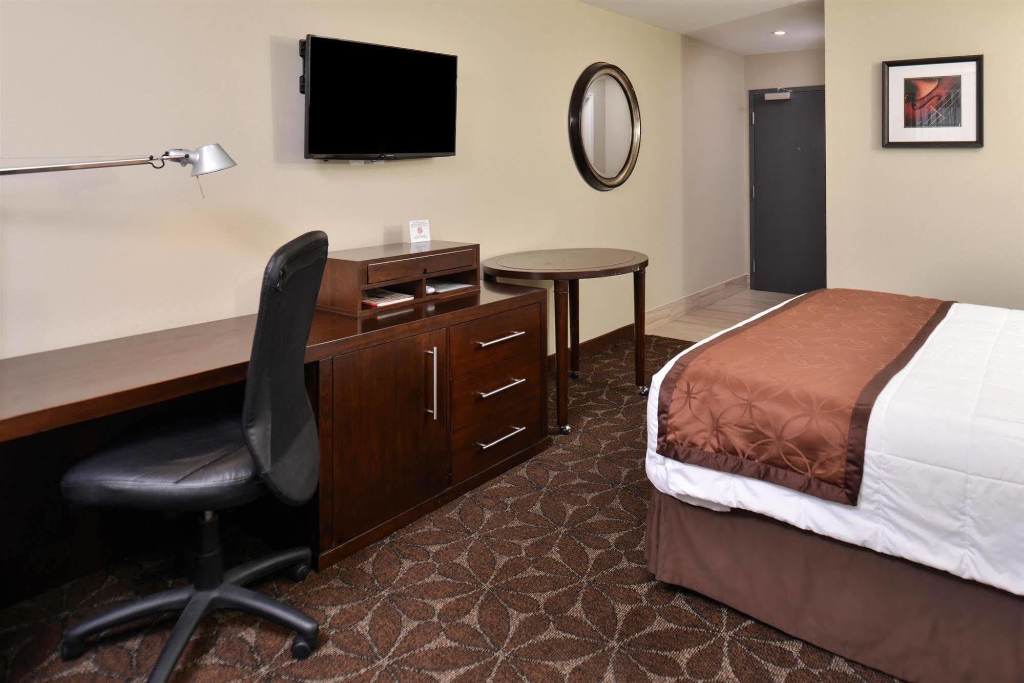 America'S Best Value Inn - Memphis Airport Екстериор снимка