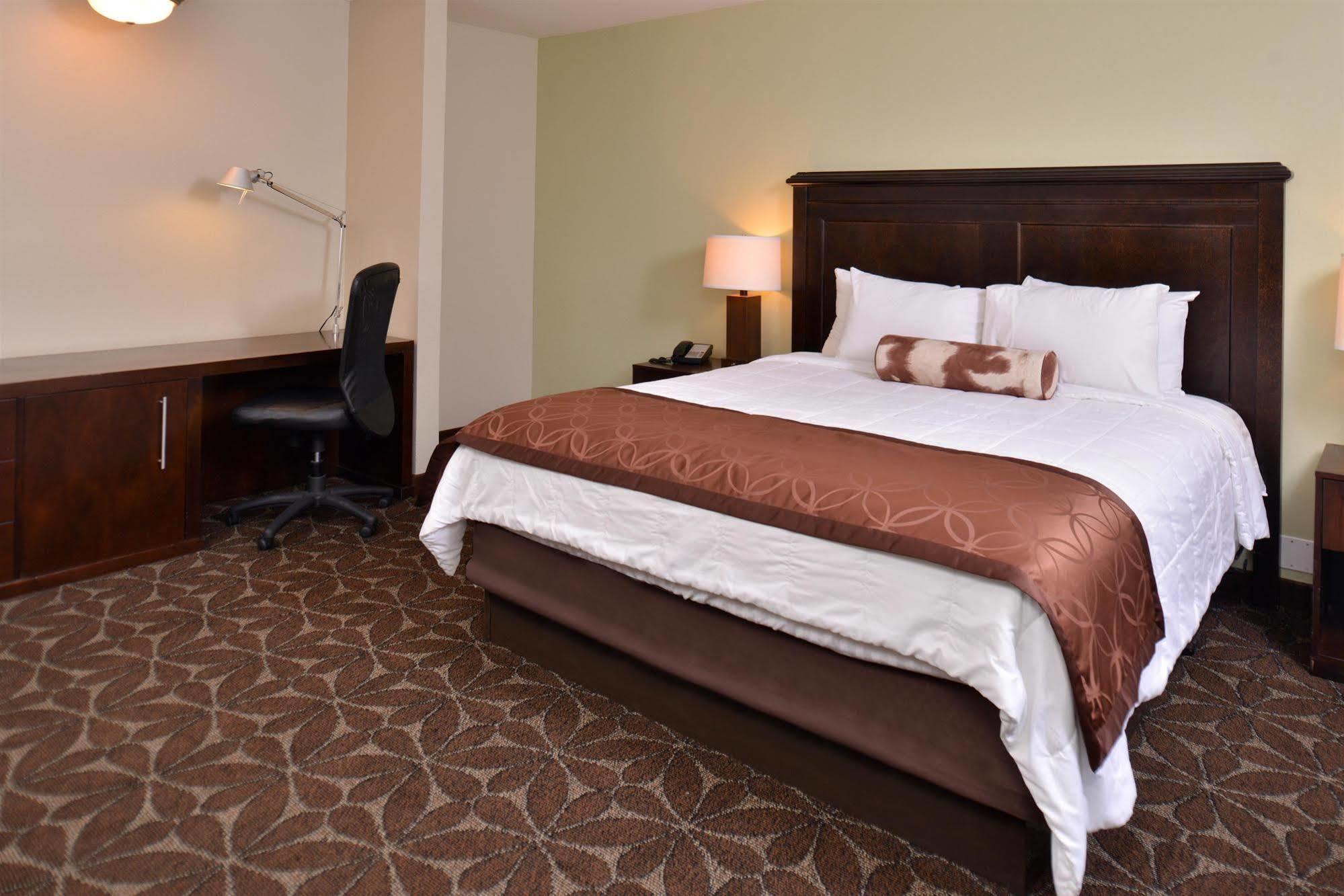 America'S Best Value Inn - Memphis Airport Екстериор снимка