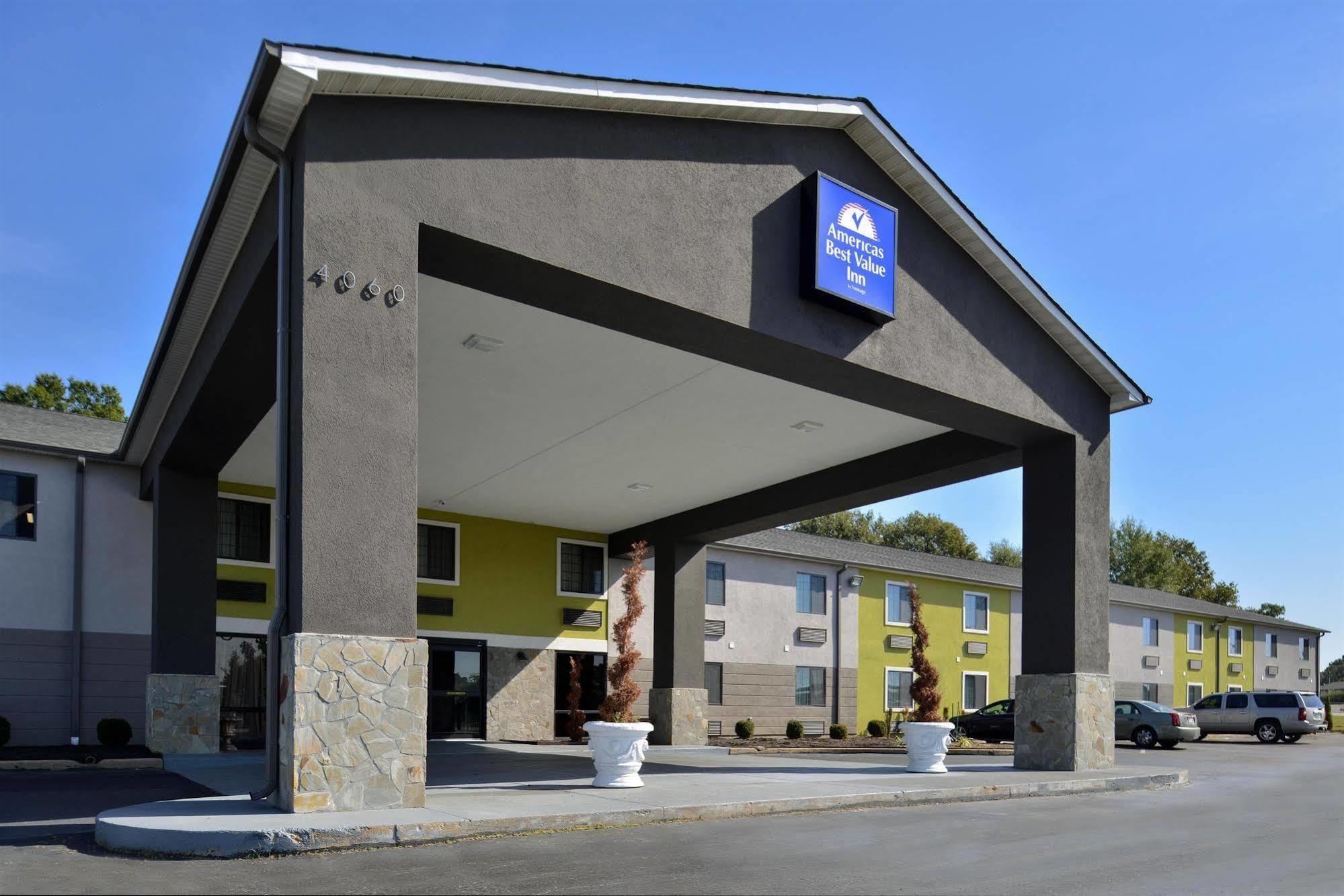 America'S Best Value Inn - Memphis Airport Екстериор снимка